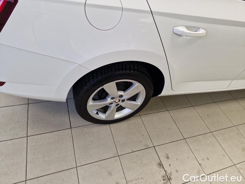  Skoda  Fabia  Combi (2015) Fab.Com.1.0TSI 70 Ambition #8