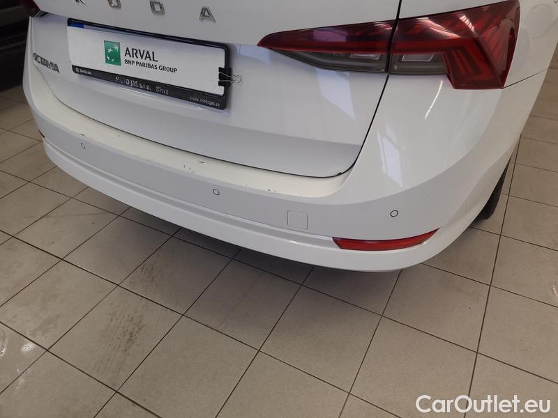  Skoda  Octavia  Combi (NX3)(2020) Oct.C. 4 1.5TSI 150 Style #11