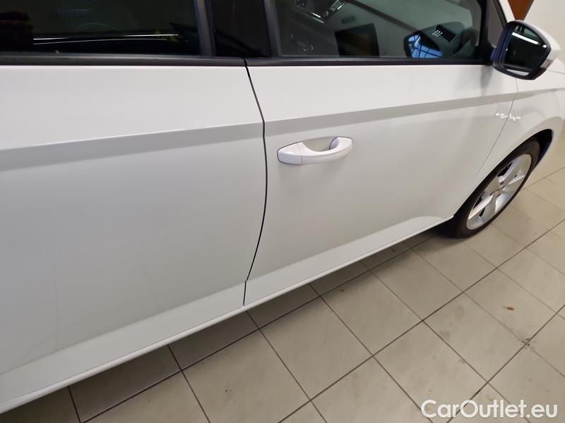  Skoda  Fabia  Combi (2015) Fab.Com.1.0TSI 70 Ambition #6
