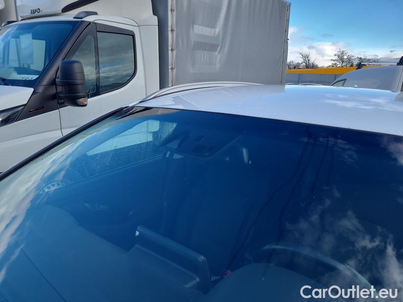  Hyundai  i30   cw (PD)(2017->)  Kom.1.6CRDi 85 FAMILY #3