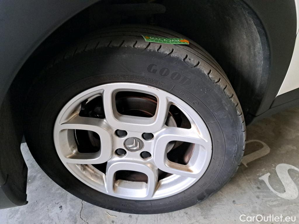  Citroen  C4 Cactus  Feel Business 1.5 BlueHDi 100CV BVM6 E6dT #18