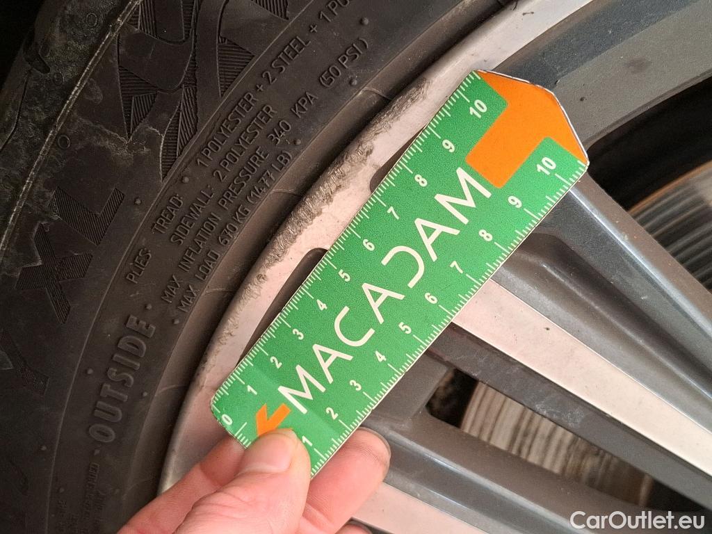  Bmw  Serie 1 BMW Série 1 / 2019 / 5P / Berline 1.5 116I DKG7 Business Design #11