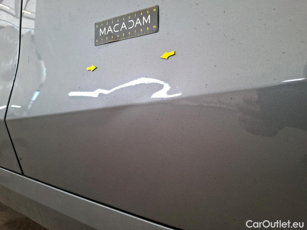  Bmw  Serie 1 Série 1 Berline 120 i Edition Sport 2.0 180CV BVA7 E6d #2