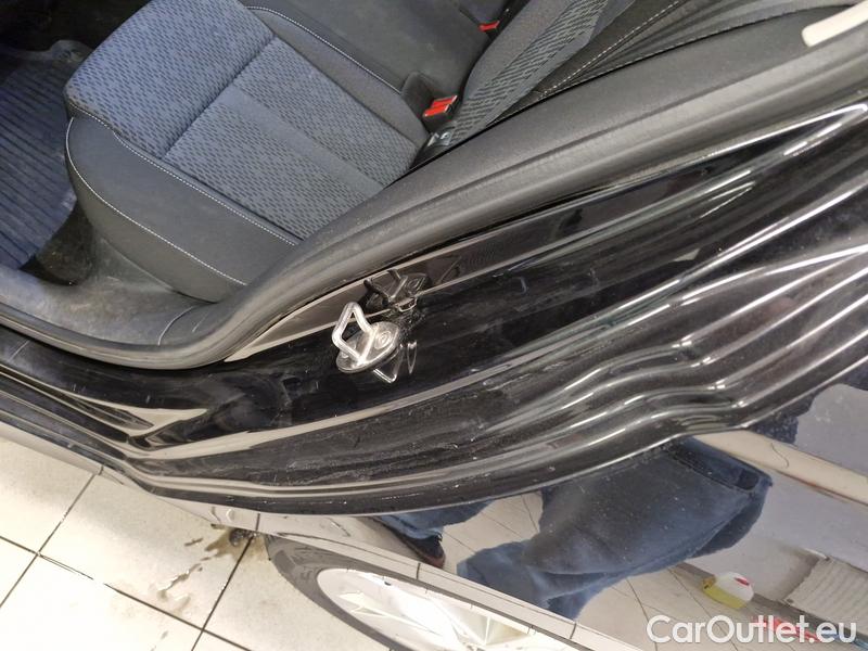  Skoda  Octavia  Lim.  (5E3)(03.2017->)  1.5TSI 150 Style #19