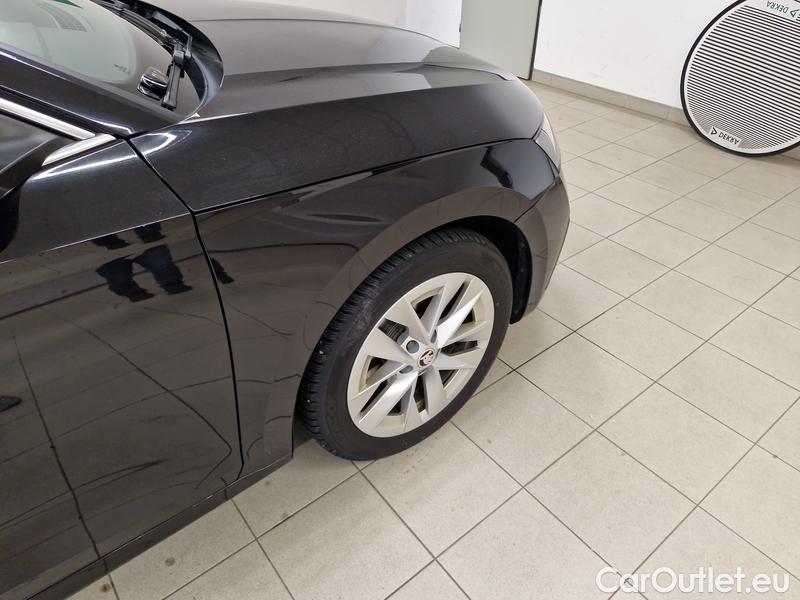  Skoda  Octavia  Lim.  (5E3)(03.2017->)  1.5TSI 150 Style #5