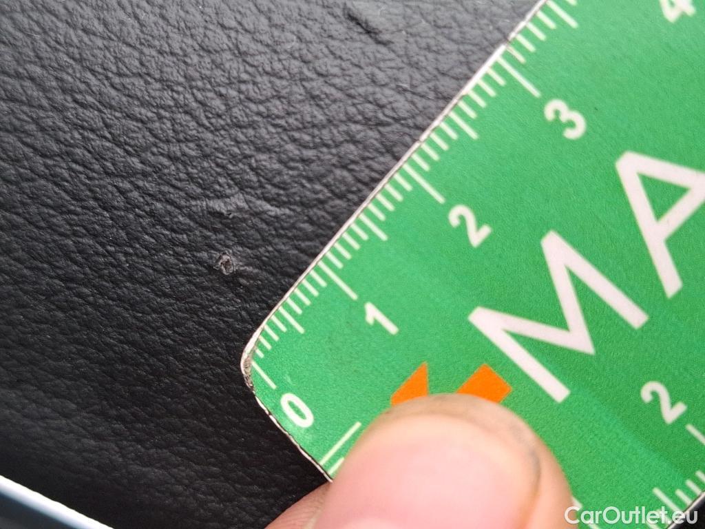  Audi  A4 AUDI  / 2019 / 4P / Berline 35 TFSI 150 S tronic S Line #2