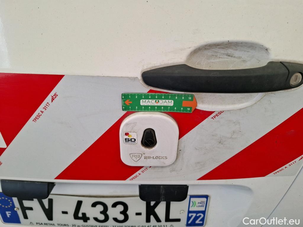  Citroen  Berlingo  Fourgon Club M 1000 1.5 BlueHDi 75CV BVM5 E6dT #12