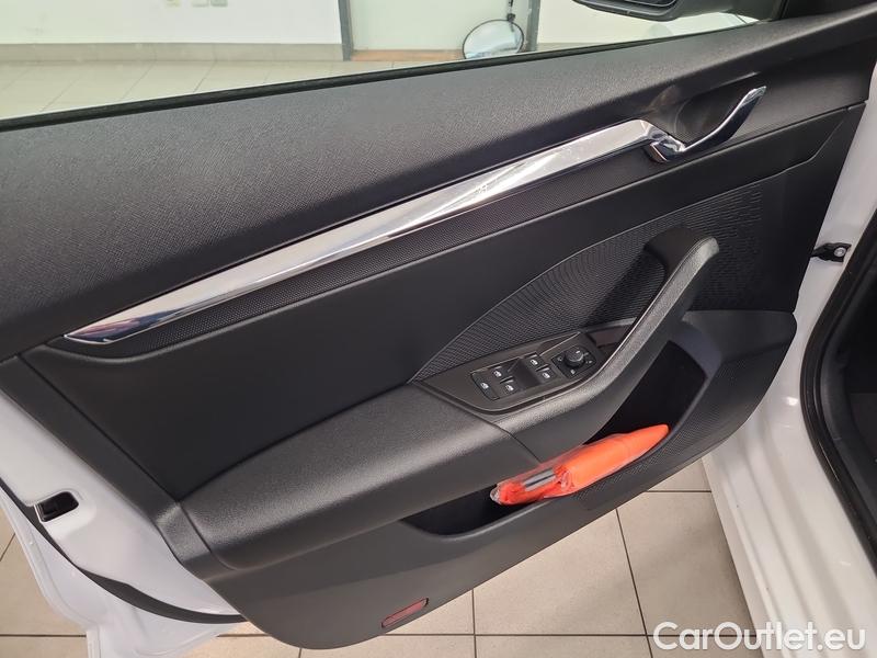  Skoda  Octavia  Combi (NX3)(2020) Oct.C. 4 1.5TSI 150 Style #26