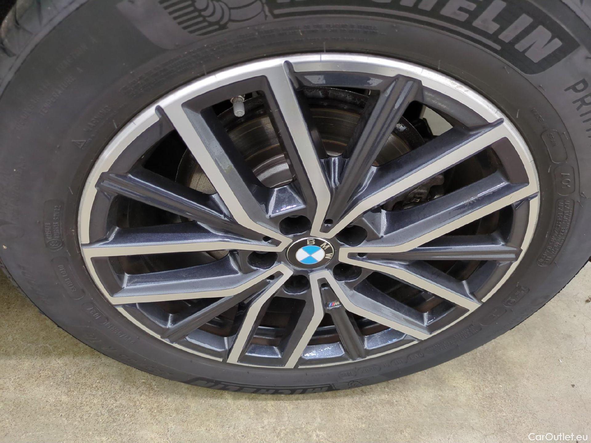  Bmw  X1 BMW  / 2022 / 5P / SUV xDrive23i M Sport DKG7 #5