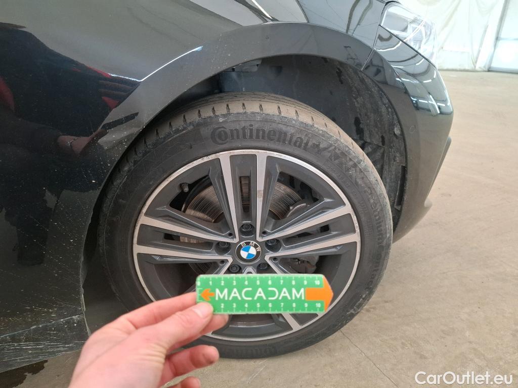  Bmw  Serie 1 BMW Série 1 / 2019 / 5P / Berline 1.5 116I DKG7 Business Design #1