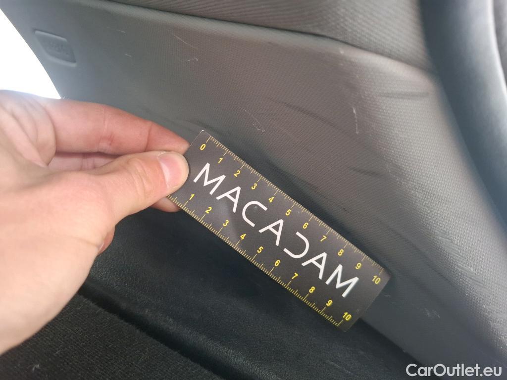  Bmw  Serie 1 Série 1 Berline 120 i Edition Sport 2.0 180CV BVA7 E6d #26