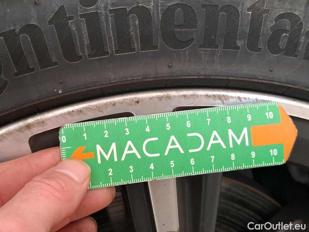  Bmw  Serie 1 BMW Série 1 / 2019 / 5P / Berline 1.5 116I DKG7 Business Design #13