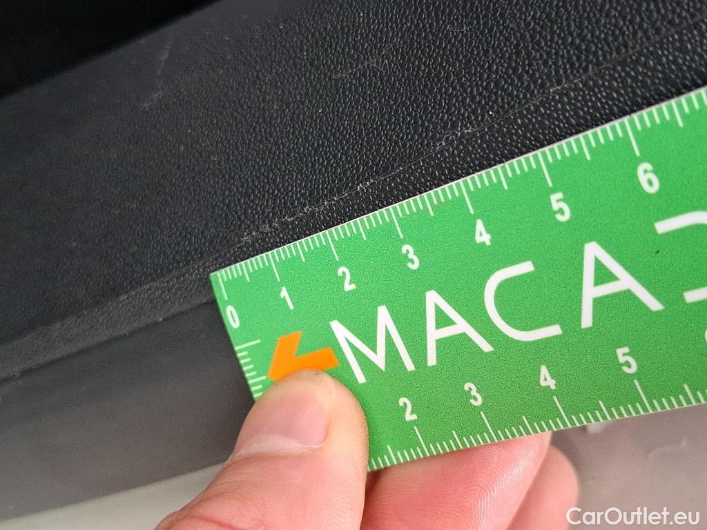  Citroen  C3  Shine 1.2 PureTech 80CV BVM5 6E #4