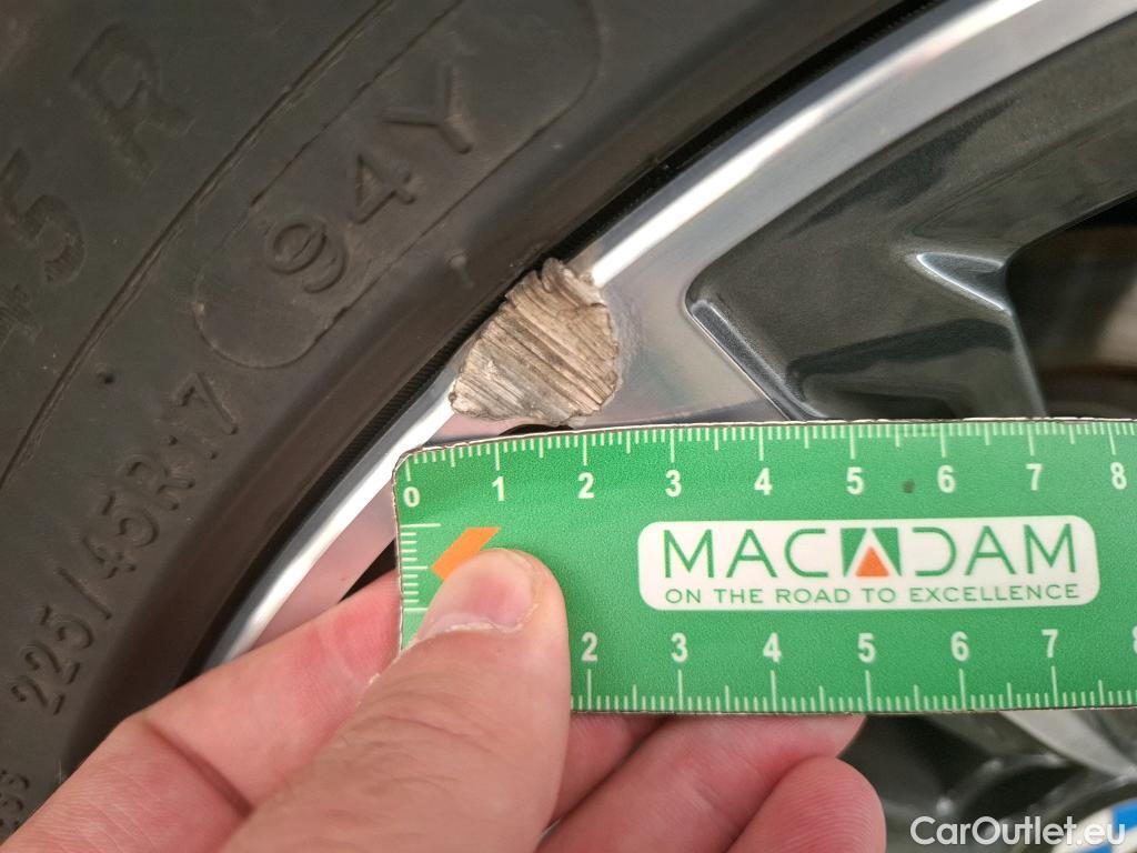  Bmw  Serie 1 1 Berline 116 d Business Design 1.5 115CV BVM6 E6d #4