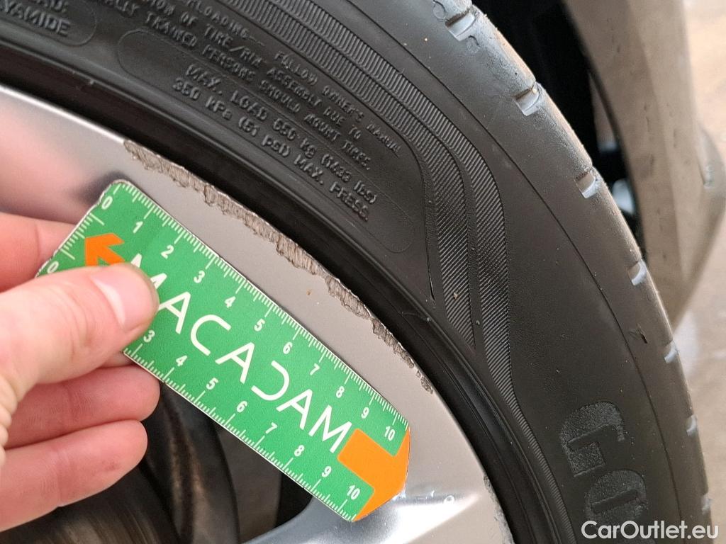  Audi  A4 AUDI  / 2019 / 4P / Berline 35 TFSI 150 S tronic S Line #28