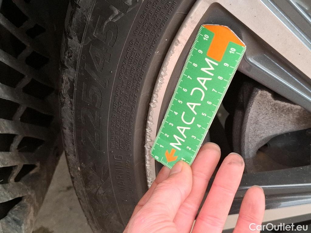  Bmw  Serie 1 BMW Série 1 / 2019 / 5P / Berline 1.5 116I DKG7 Business Design #9