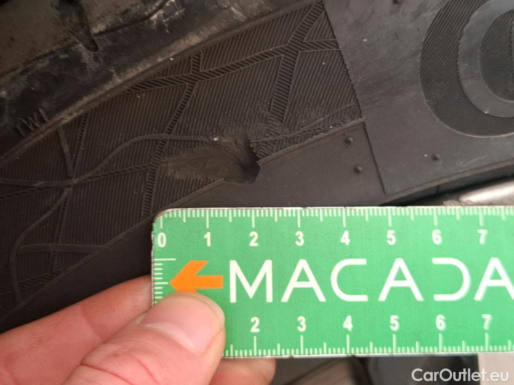  Bmw  Serie 1 BMW Série 1 / 2019 / 5P / Berline 1.5 116I DKG7 Business Design #2