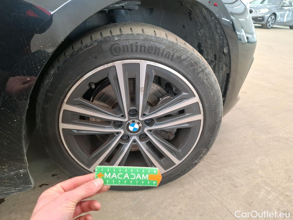  Bmw  Serie 1 BMW Série 1 / 2019 / 5P / Berline 1.5 116I DKG7 Business Design #10