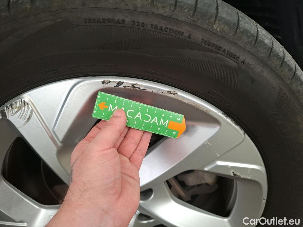  Citroen  C5 CITROEN  Aircross 2018 5P SUV Hybrid 225 EAT8 Business #68