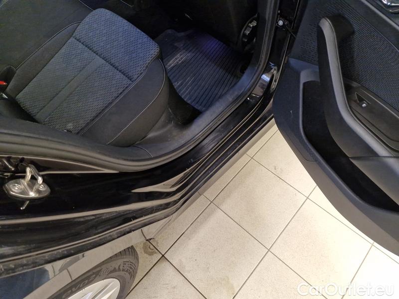  Skoda  Octavia  Lim.  (5E3)(03.2017->)  1.5TSI 150 Style #10