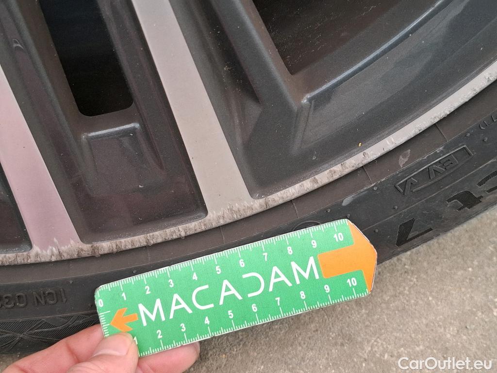  Bmw  Serie 1 BMW Série 1 / 2019 / 5P / Berline 1.5 116I DKG7 Business Design #6