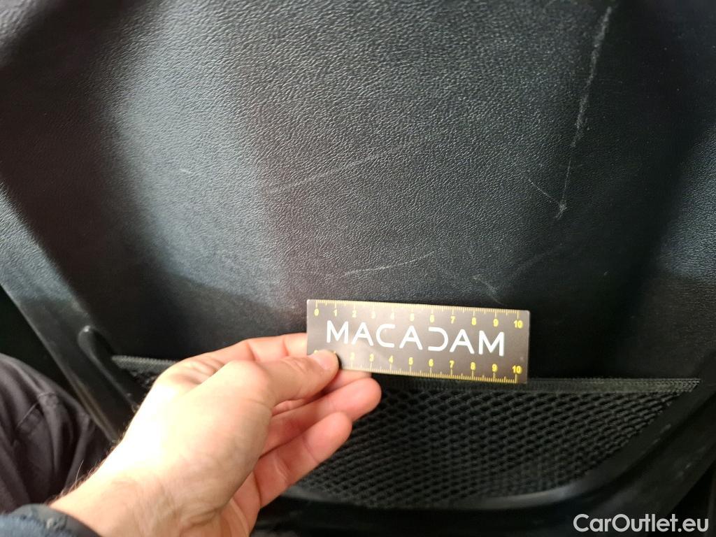  Bmw  Serie 1 Série 1 Berline 120 i Edition Sport 2.0 180CV BVA7 E6d #38