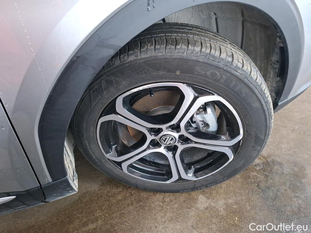  Land Rover  Discovery MG ZS / 2024 / 5P / SUV 1.5L 197ch Hybrid+ Comfort #3