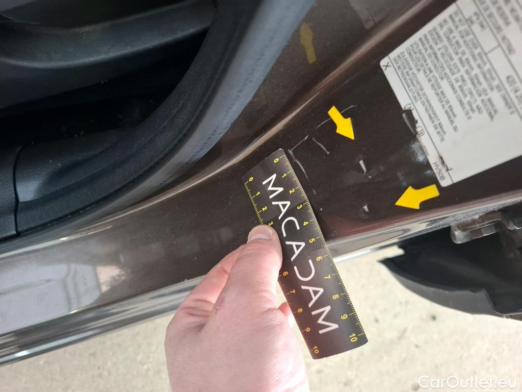  Nissan  Qashqai NISSAN  / 2017 / 5P / Crossover 1.5 DCI 115 Business Edition #8