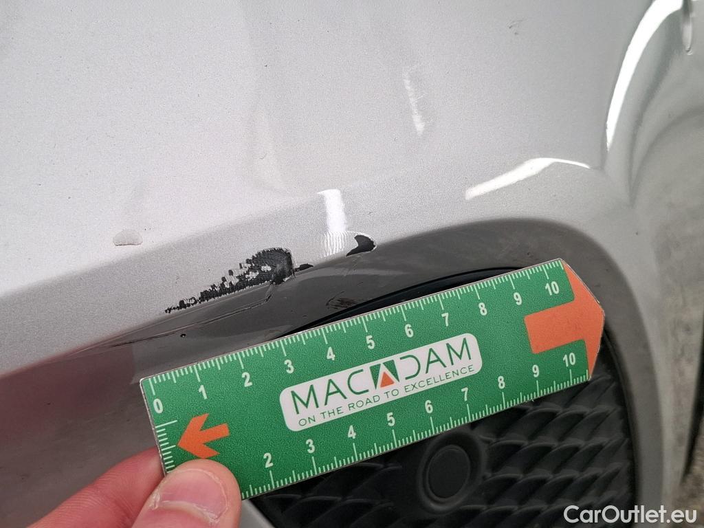  Mercedes  A-Klasse MERCEDES-BENZ Classe A Compact  2018  5P  Berline A 250 e Business Line 8GDCT #25