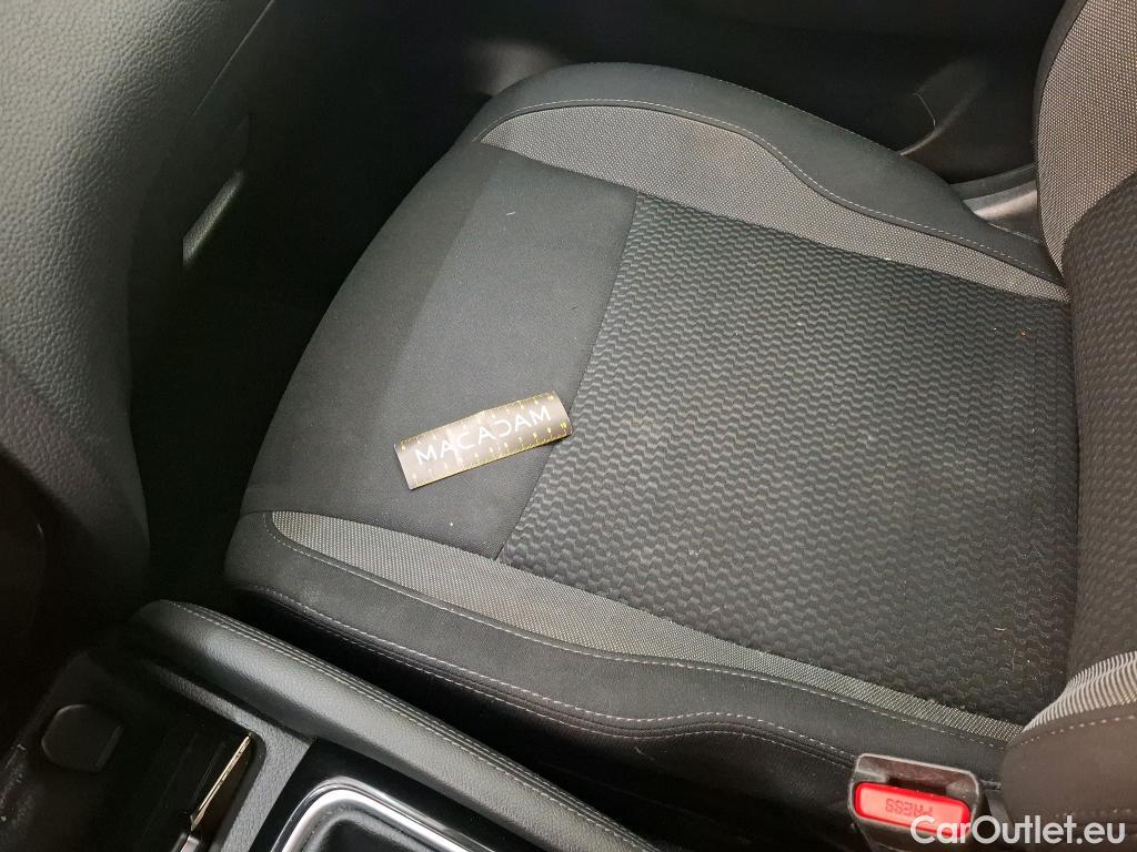  Nissan  Qashqai NISSAN  / 2017 / 5P / Crossover 1.5 DCI 115 Business Edition #25