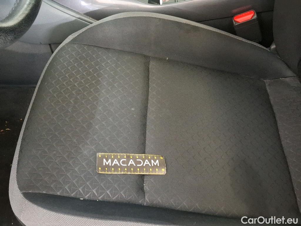  Nissan  Juke NISSAN  / 2019 / 5P / Crossover DIG-T 114 DCT Business+ #18