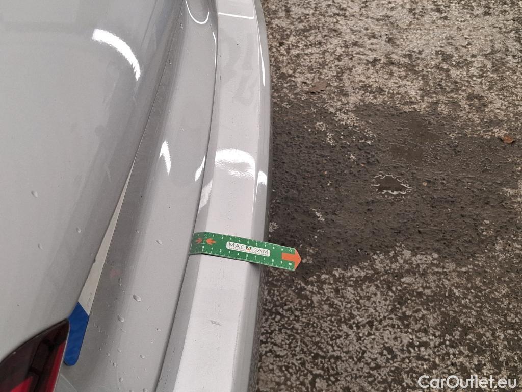  Mercedes  A-Klasse MERCEDES-BENZ Classe A Compact  2018  5P  Berline A 250 e Business Line 8GDCT #11