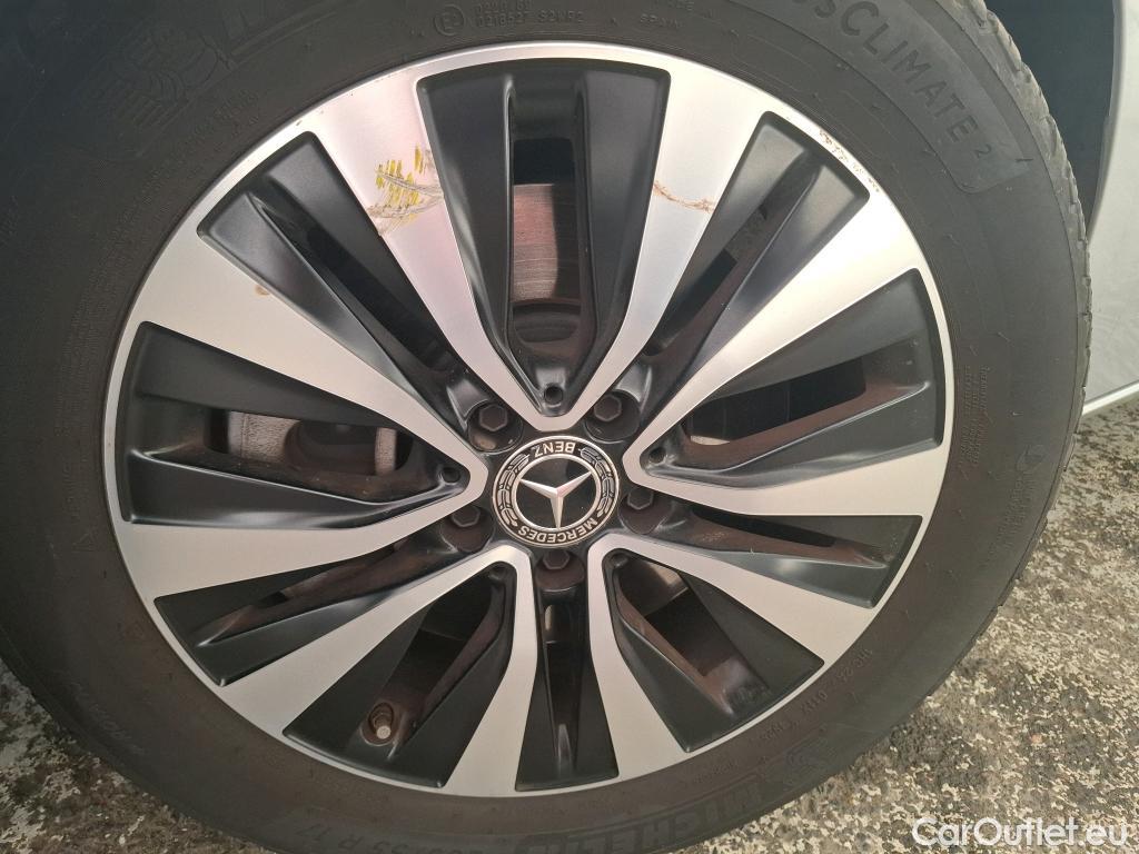  Mercedes  A-Klasse MERCEDES-BENZ Classe A Compact  2018  5P  Berline A 250 e Business Line 8GDCT #35