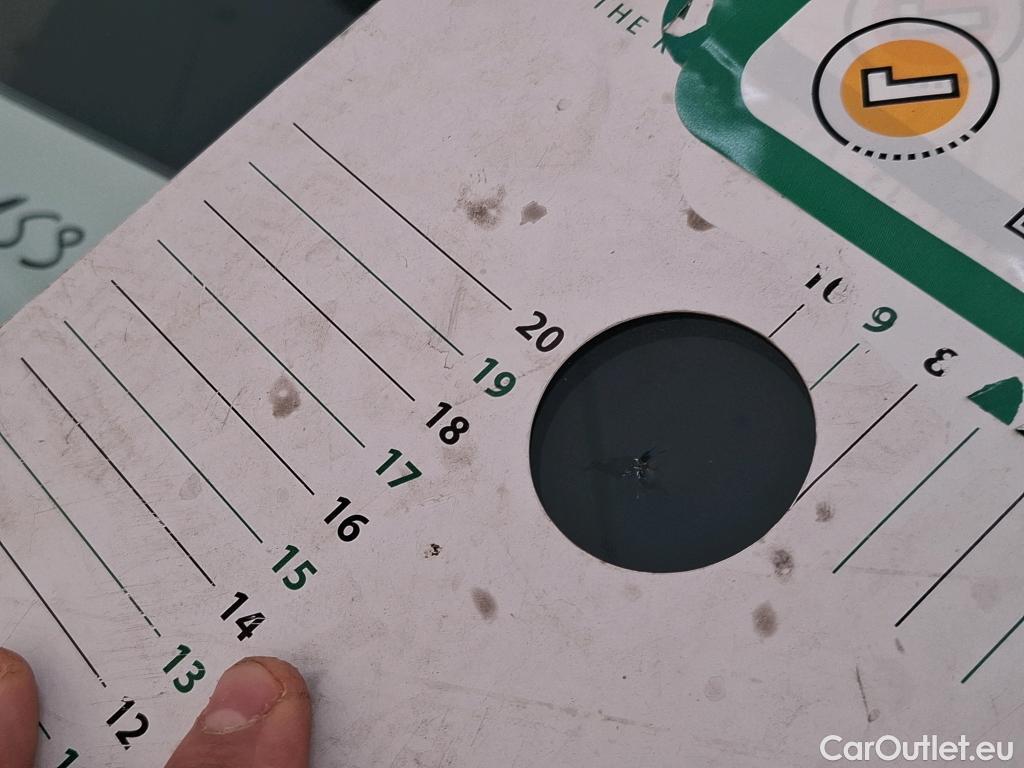  Nissan  Qashqai NISSAN  / 2017 / 5P / Crossover 1.5 DCI 115 Business Edition #23