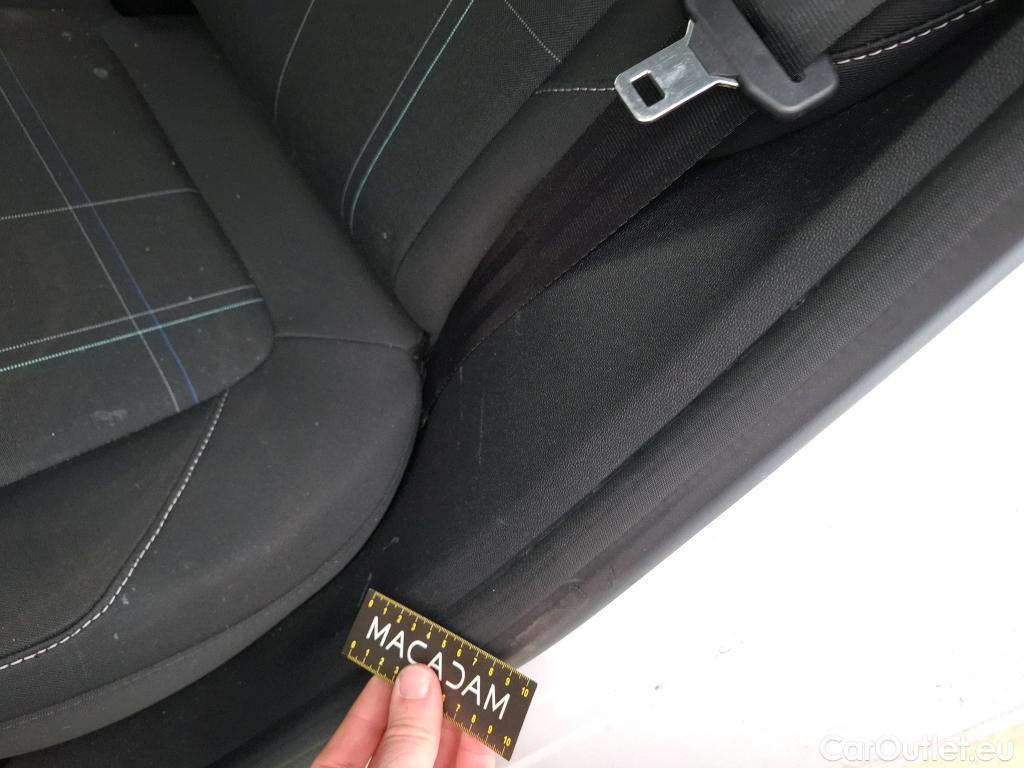  Ford  Fiesta FORD  5p Berline 1.1 70PS BUSINESS #16