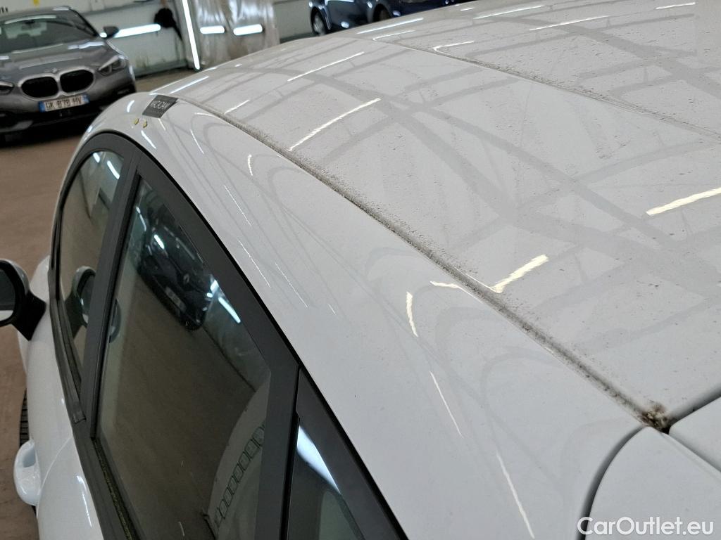  Ford  Fiesta FORD  5p Berline 1.1 70PS BUSINESS #11