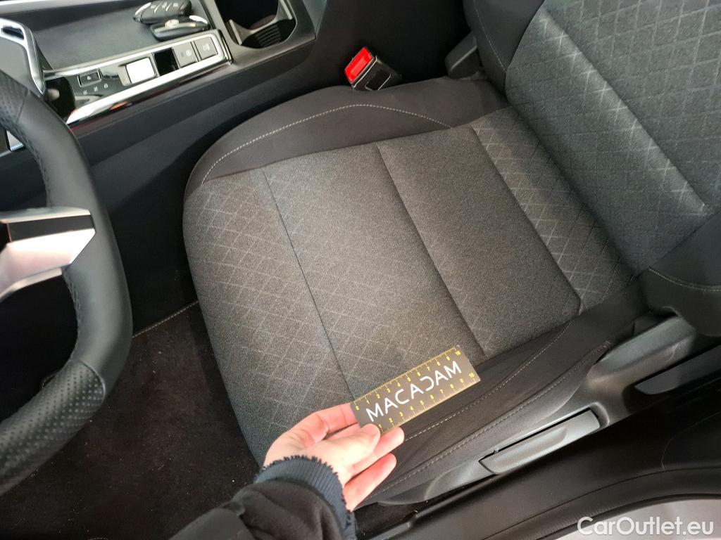  Land Rover  Discovery MG ZS / 2024 / 5P / SUV 1.5L 197ch Hybrid+ Comfort #16