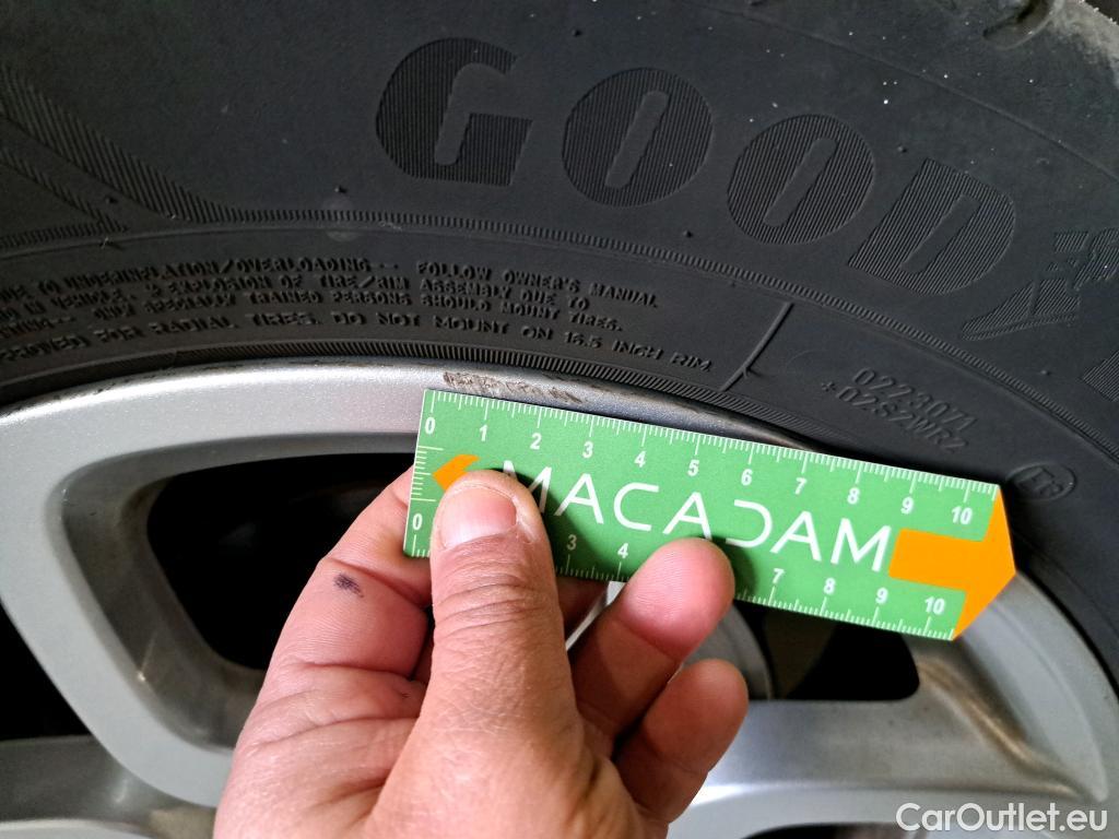  Citroen  C4 Cactus  Feel Business 1.5 BlueHDi 100CV BVM6 E6dT #19