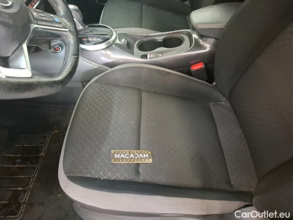  Nissan  Juke NISSAN  / 2019 / 5P / Crossover DIG-T 114 DCT Business+ #17