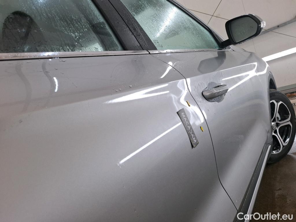  Land Rover  Discovery MG ZS / 2024 / 5P / SUV 1.5L 197ch Hybrid+ Comfort #2