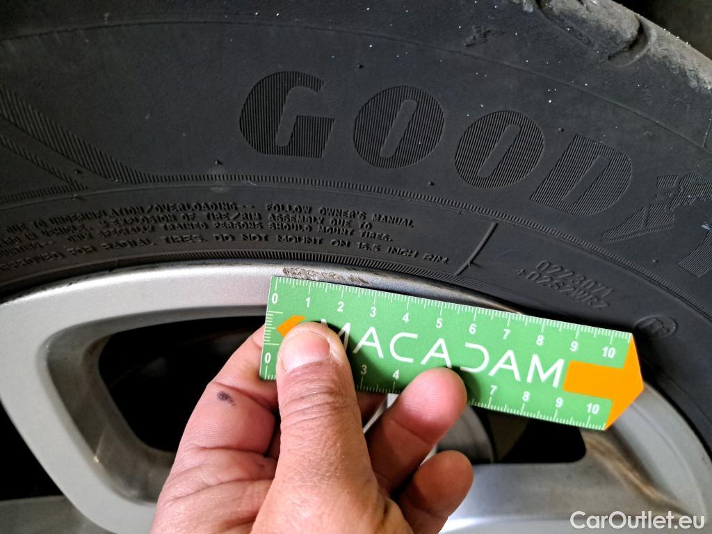  Citroen  C4 Cactus  Feel Business 1.5 BlueHDi 100CV BVM6 E6dT #20