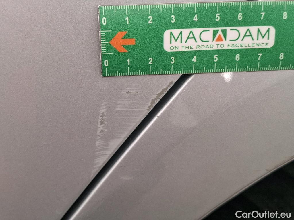  Mercedes  A-Klasse MERCEDES-BENZ Classe A Compact  2018  5P  Berline A 250 e Business Line 8GDCT #32