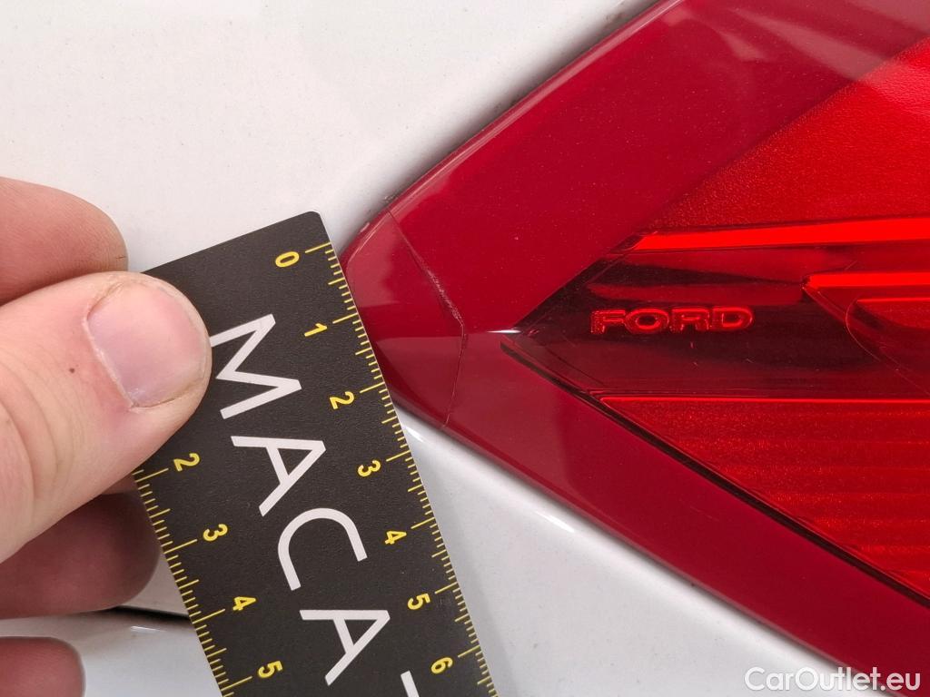  Ford  Fiesta FORD  5p Berline 1.1 70PS BUSINESS #9