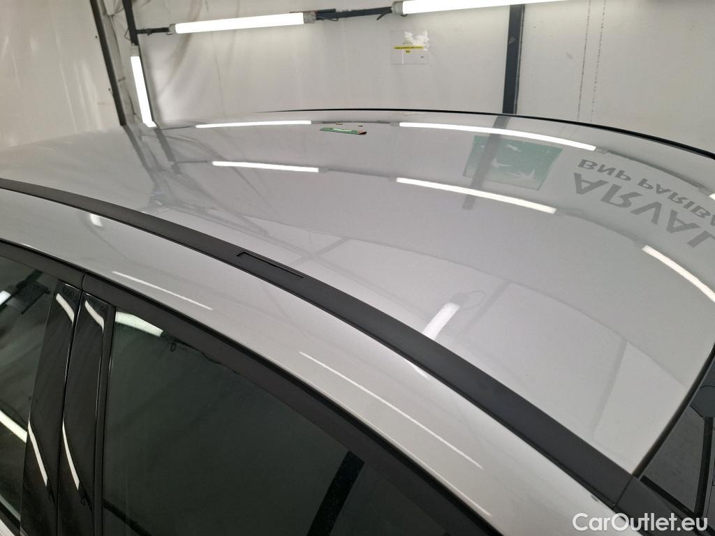  Mercedes  A-Klasse MERCEDES-BENZ Classe A Compact  2018  5P  Berline A 250 e Business Line 8GDCT #57