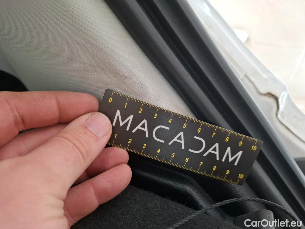  Ford  Fiesta FORD  5p Berline 1.1 70PS BUSINESS #29