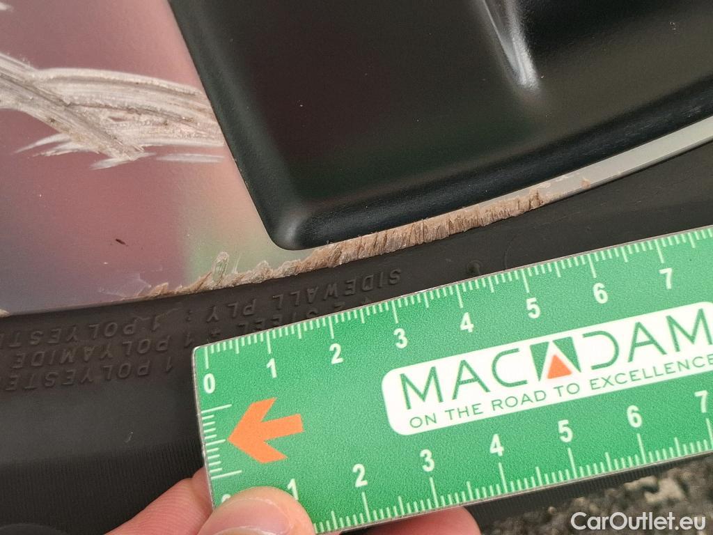  Mercedes  A-Klasse MERCEDES-BENZ Classe A Compact  2018  5P  Berline A 250 e Business Line 8GDCT #43