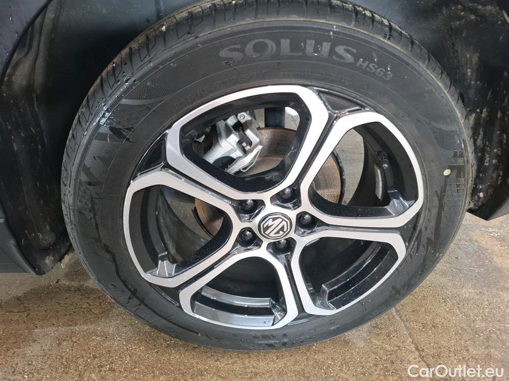  Land Rover  Discovery MG ZS / 2024 / 5P / SUV 1.5L 197ch Hybrid+ Comfort #18