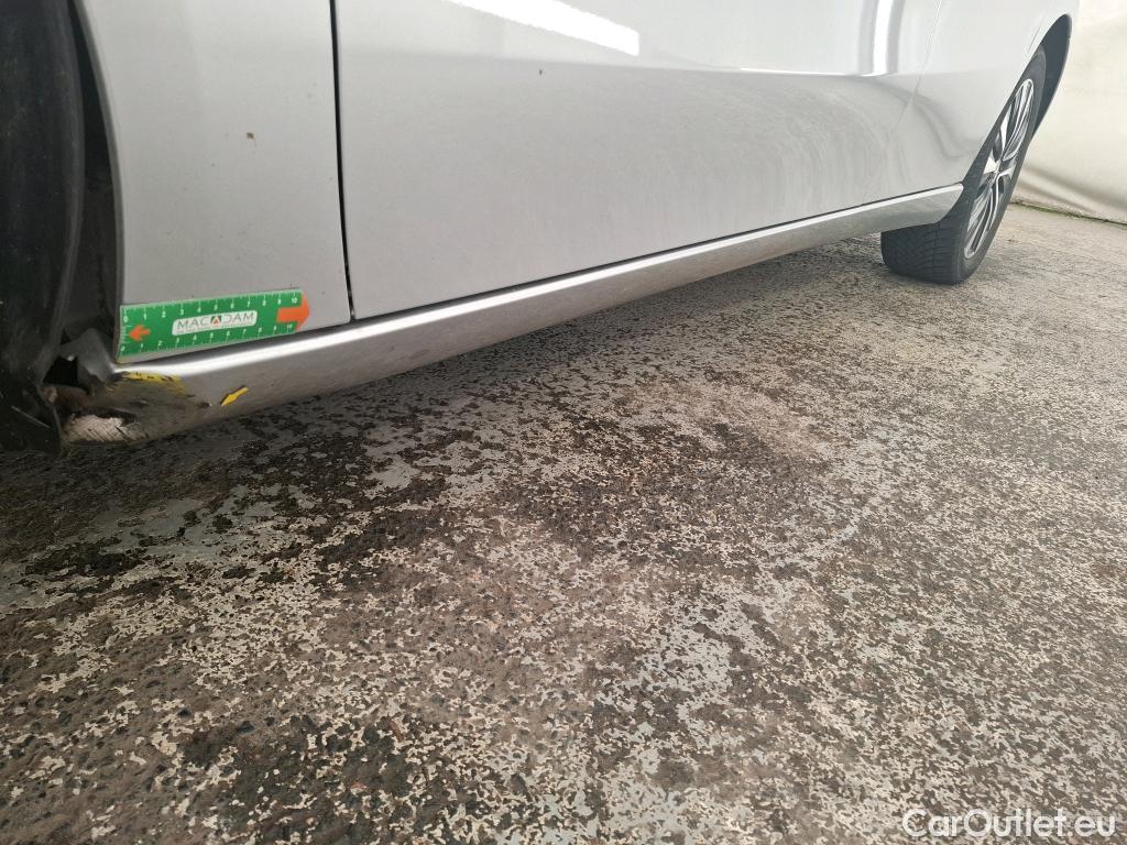  Mercedes  A-Klasse MERCEDES-BENZ Classe A Compact  2018  5P  Berline A 250 e Business Line 8GDCT #29