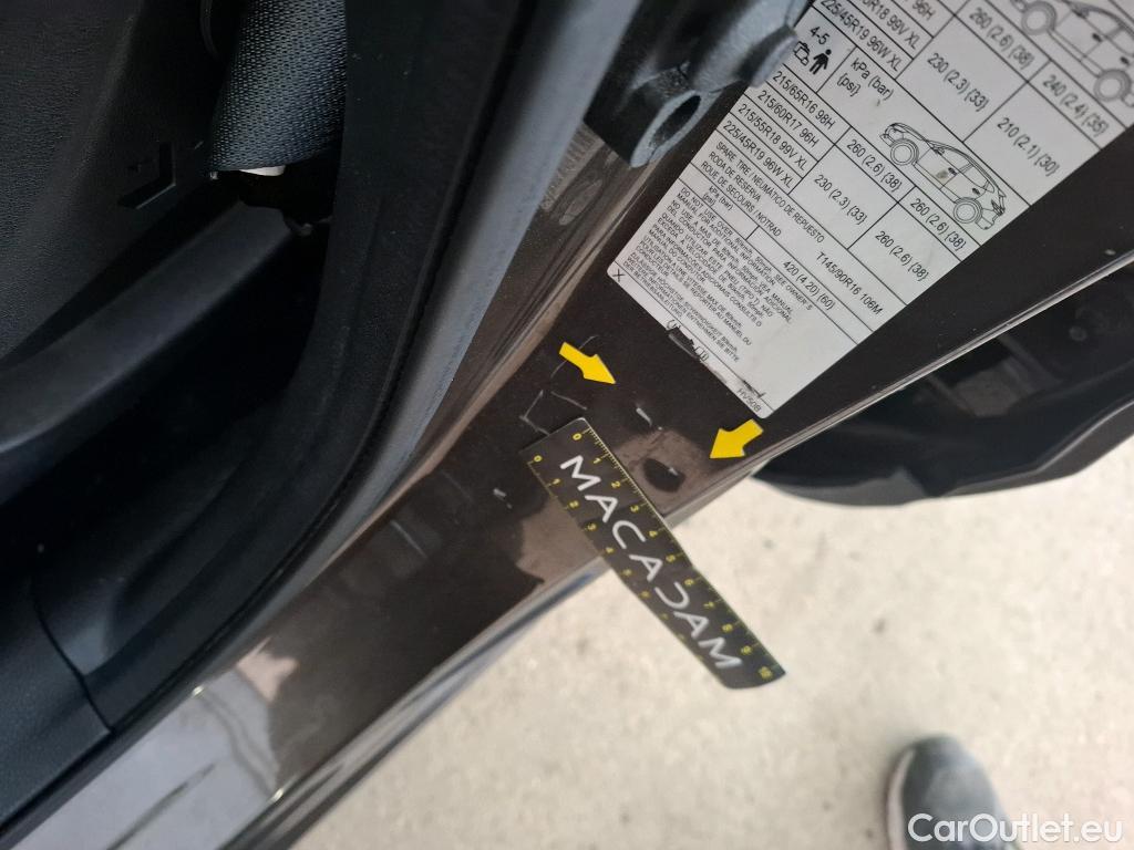  Nissan  Qashqai NISSAN  / 2017 / 5P / Crossover 1.5 DCI 115 Business Edition #5