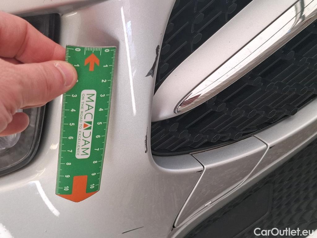  Mercedes  A-Klasse MERCEDES-BENZ Classe A Compact  2018  5P  Berline A 250 e Business Line 8GDCT #19